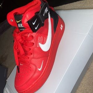 COPY - Nike AF1 Mid Lv8 Sneakers